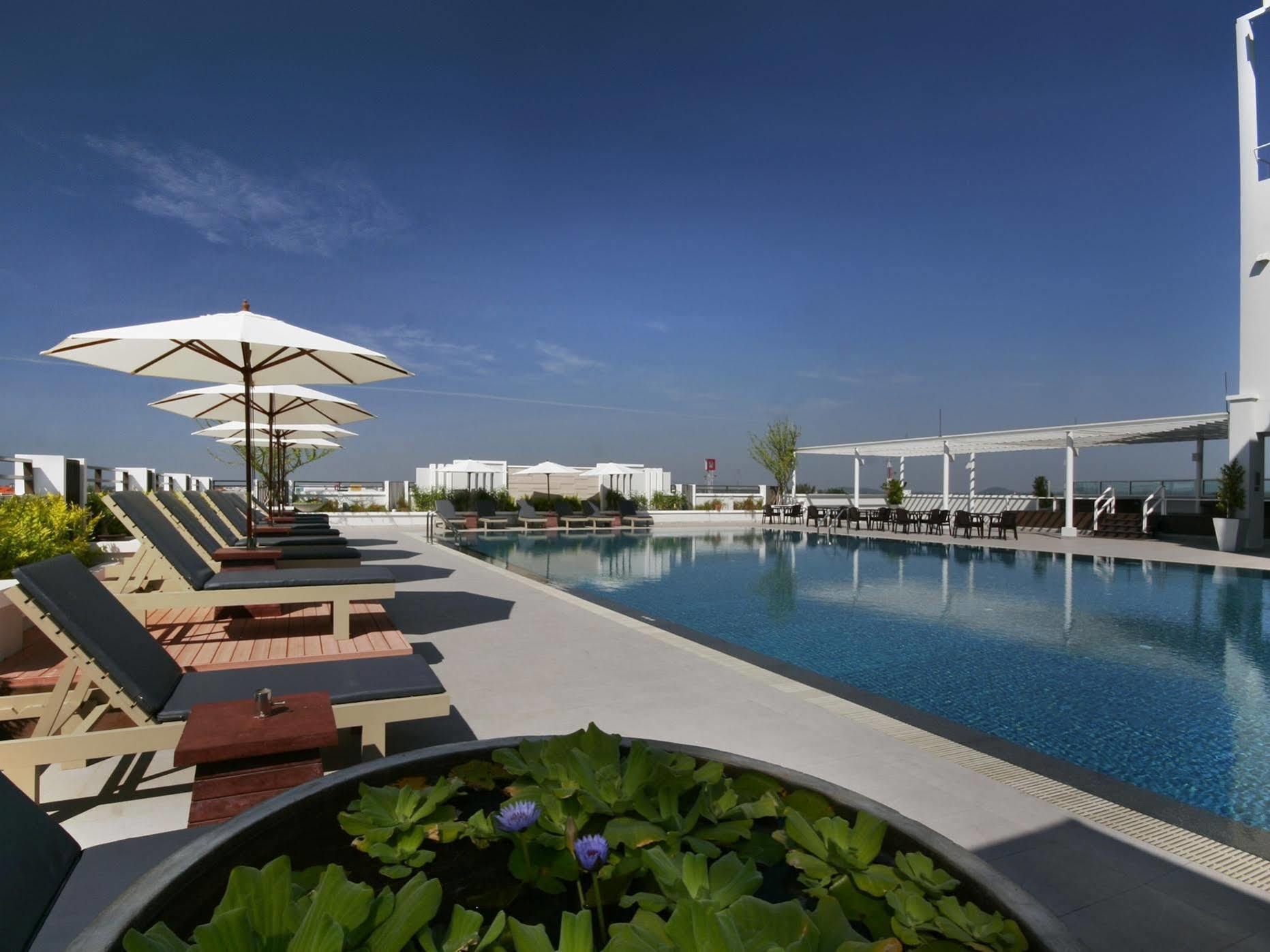 Kameo Grand Hotel & Serviced Apartment, Rayong Dış mekan fotoğraf