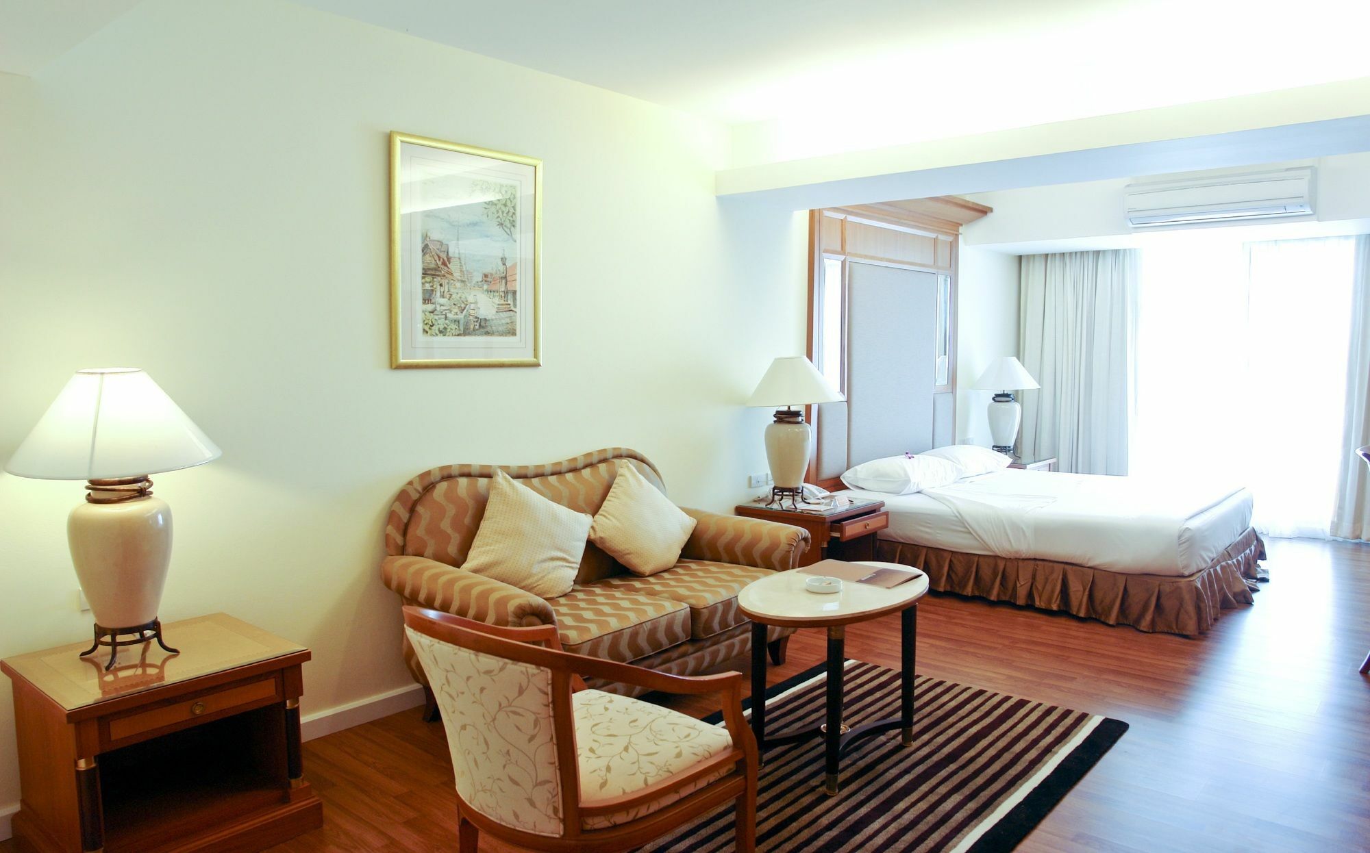 Kameo Grand Hotel & Serviced Apartment, Rayong Dış mekan fotoğraf